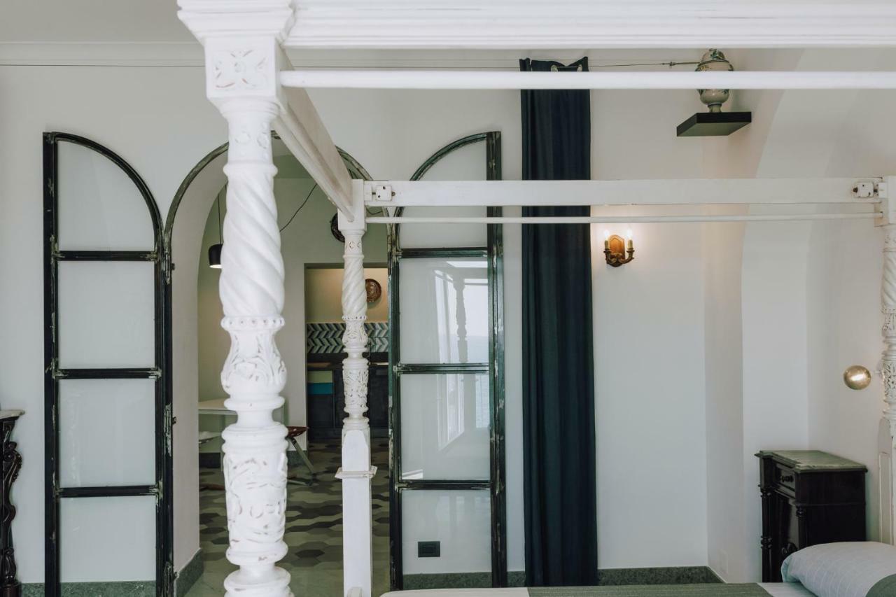 La Concha Suites Pioppi Exterior photo